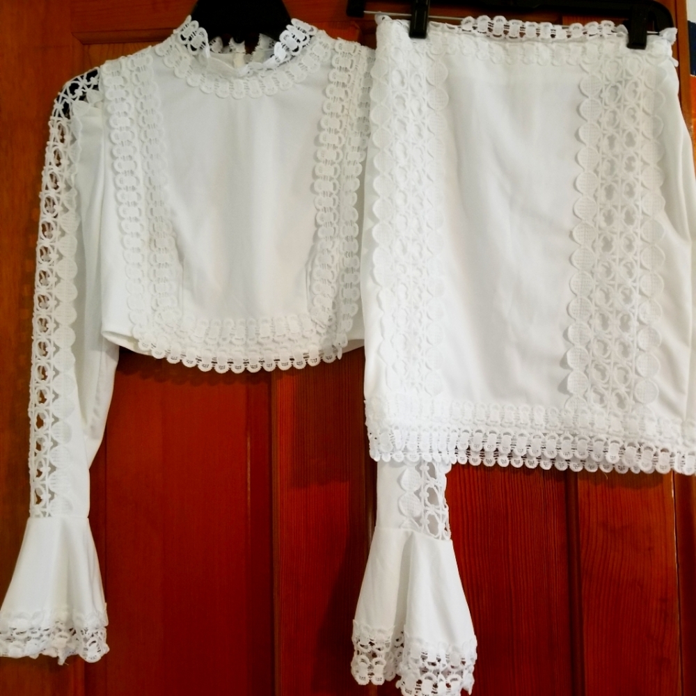 Gorgeous white crop top and skirt set NWOT